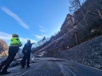 SP246 riaperta parzialmente Foto 3